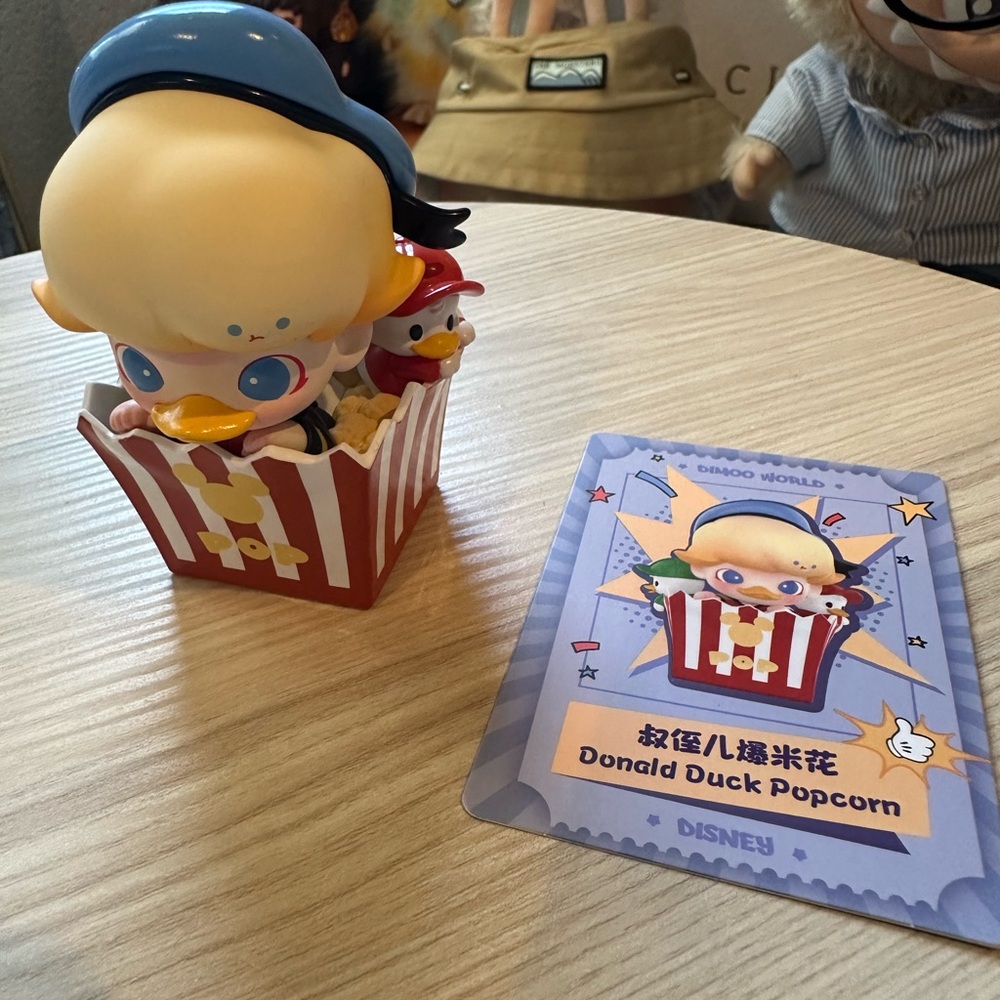 Pop mart Disney Dimoo World  Donald Duck popcorn